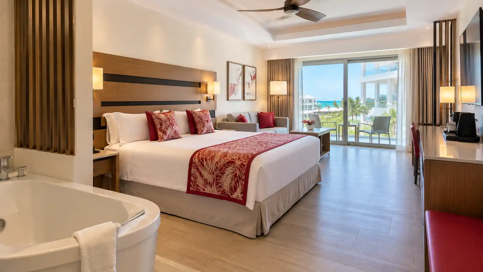 Jr. Suite ocean front view - Elite Club (adults only)